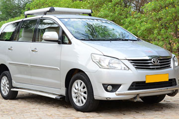 Toyota Innova Cab